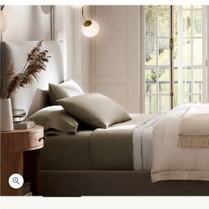 NWOT Boll & Branch Signature Sheet and flat sheet Oak King Reserve Collection